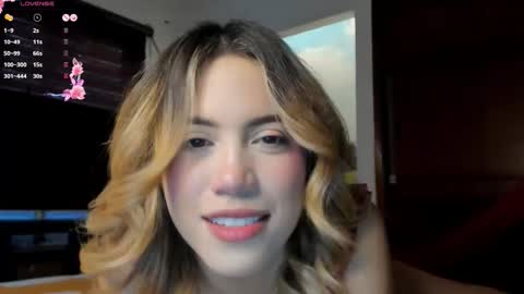 Amelia online show from November 11, 2025, 8:42 pm