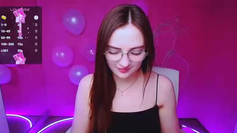 Amelie online show from February 14, 2025, 5:30 am