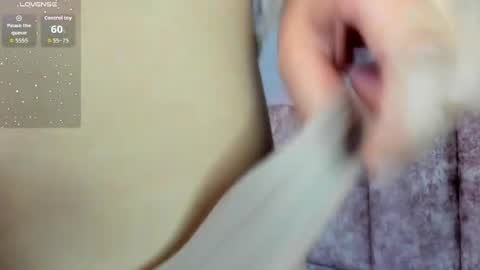 ameliieeks online show from April 22, 2026, 7:26 pm