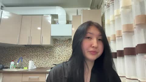 Ameliya online show from April 8, 2026, 9:15 pm