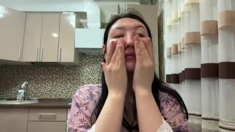 Snapshot of ameliya_kim chatting on April 16, 2026, 9:37 pm Ameliya online show from April 16, 2026, 9:37 pm