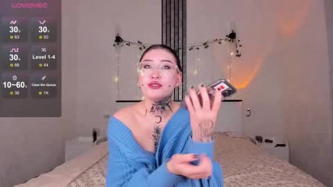 Snapshot of ameliya_sun chatting on March 3, 2025, 2:15 pm Aylin online show from March 3, 2025, 2:15 pm