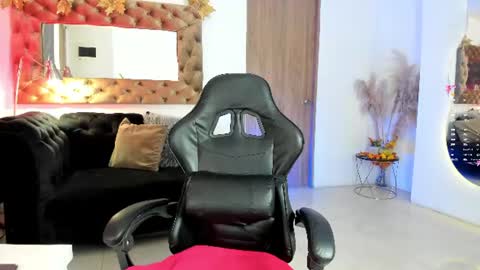Snapshot of amelyamann chatting on July 31, 2026, 1:10 pm online show from July 31, 2026, 1:10 pm
