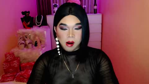 Queen Mireska online show from December 21, 2024, 5:40 pm