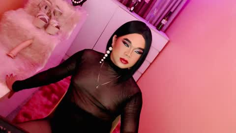 Queen Mireska online show from January 15, 2025, 5:26 pm