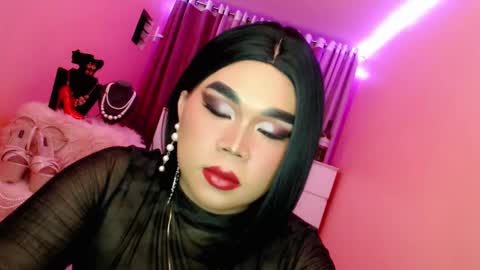 Queen Mireska online show from February 9, 2025, 6:58 pm