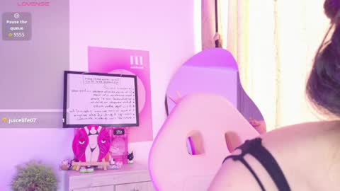 Amy online show from March 31, 2026, 7:14 pm