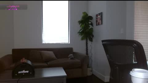 amilust online show from January 10, 2025, 4:30 pm