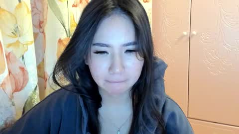 Amina online show from October 7, 2025, 9:45 pm