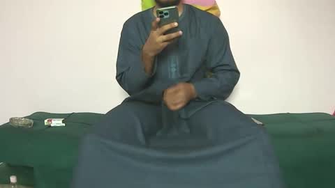 Amir online show from November 24, 2025, 12:05 pm