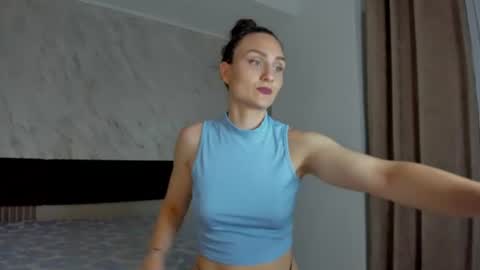 Snapshot of amiraanne chatting on July 12, 2026, 6:54 pm AmiraAnne online show from July 12, 2026, 6:54 pm