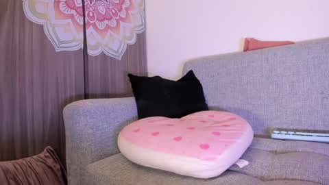 AMIIRA online show from January 29, 2025, 12:12 am