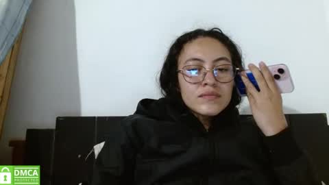 amitlu_ online show from July 7, 2026, 2:03 am