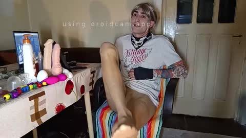 LongJohn online show from November 22, 2025, 1:59 am