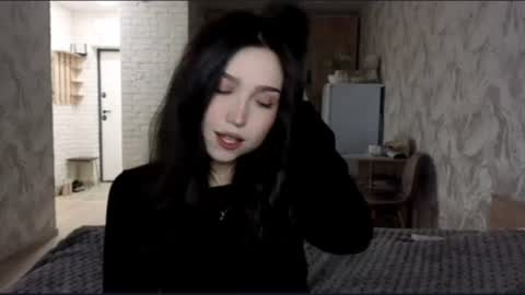 Milana online show from July 10, 2026, 2:16 am