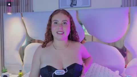 ammber_mjs online show from December 18, 2025, 12:22 pm