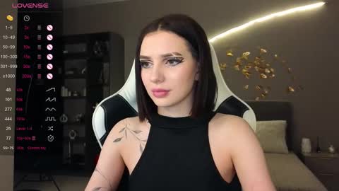 Ammy  dont forget to thumbs up me  online show from November 10, 2025, 9:19 am