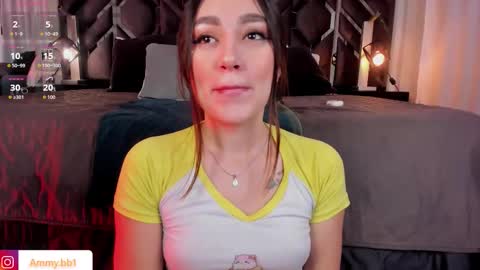 Snapshot of ammy_glow chatting on November 6, 2025, 3:51 am ammy_glow online show from November 6, 2025, 3:51 am