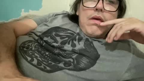 amo_s online show from March 3, 2025, 7:43 am