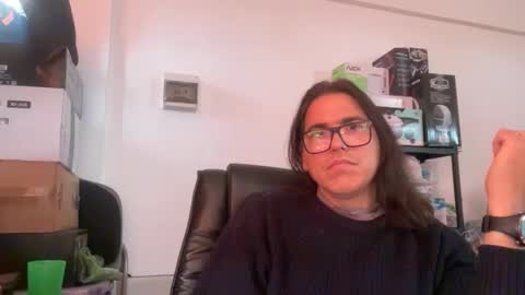 amo_s online show from October 12, 2025, 12:48 pm