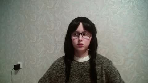 Amomira online show from February 7, 2025, 3:52 pm