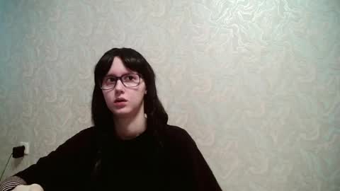 Amomira honeyx online show from May 20, 2026, 2:51 am