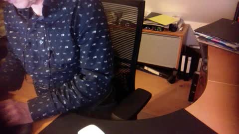 Amor2200 online show from January 24, 2025, 8:32 pm