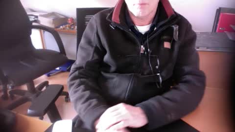 Amor2200 online show from February 7, 2025, 1:43 pm