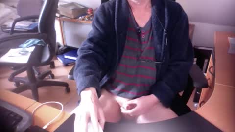 Amor2200 online show from February 27, 2025, 1:07 pm