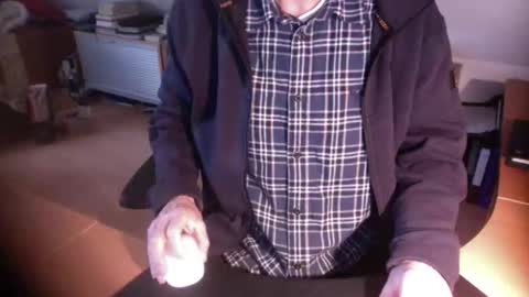 Snapshot of amor2200 chatting on February 1, 2026, 2:48 pm Amor2200 online show from February 1, 2026, 2:48 pm