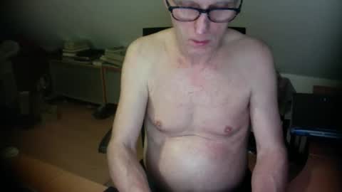 Snapshot of amor2200 chatting on February 2, 2026, 10:52 pm Amor2200 online show from February 2, 2026, 10:52 pm