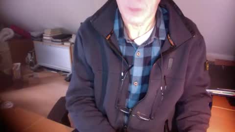 Snapshot of amor2200 chatting on February 3, 2026, 8:30 am Amor2200 online show from February 3, 2026, 8:30 am