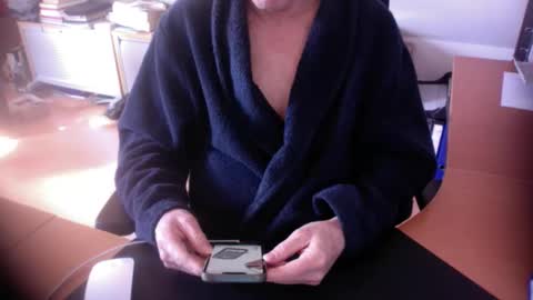 Amor2200 online show from April 4, 2026, 9:40 am