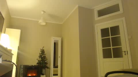 Snapshot of amoremeoww chatting on January 26, 2025, 2:08 pm miss unforgettable online show from January 26, 2025, 2:08 pm