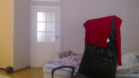 miss unforgettable online show from March 28, 2026, 6:51 pm