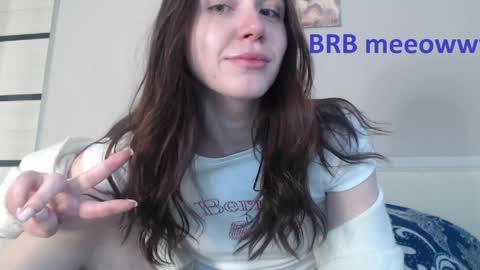 Snapshot of amoremeoww chatting on April 26, 2026, 4:04 pm miss unforgettable online show from April 26, 2026, 4:04 pm