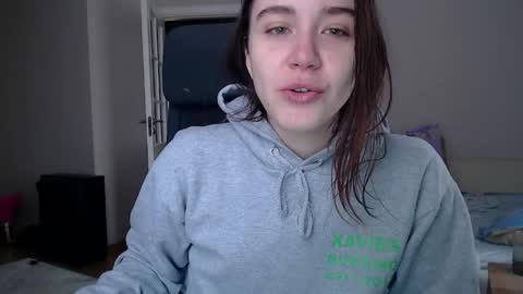 Snapshot of amoremeoww chatting on April 29, 2026, 2:10 pm miss unforgettable online show from April 29, 2026, 2:10 pm