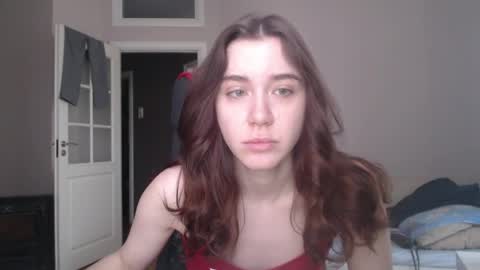 Snapshot of amoremeoww chatting on May 6, 2026, 2:55 pm miss unforgettable online show from May 6, 2026, 2:55 pm