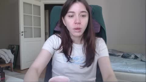 Snapshot of amoremeoww chatting on May 25, 2026, 10:32 am miss unforgettable online show from May 25, 2026, 10:32 am