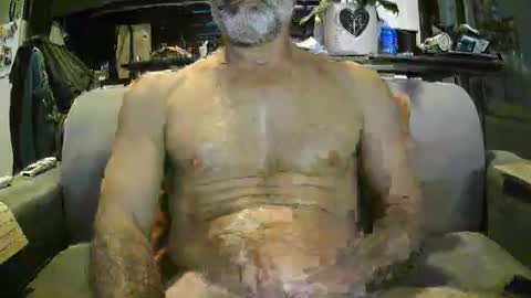 amram1985 online show from May 24, 2026, 7:52 pm