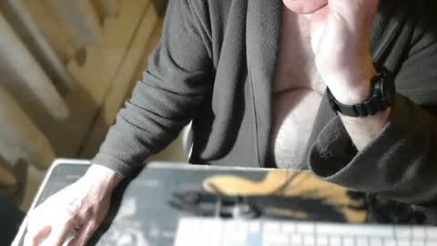 Snapshot of amslave4f chatting on July 9, 2026, 9:52 pm amslave4f online show from July 9, 2026, 9:52 pm