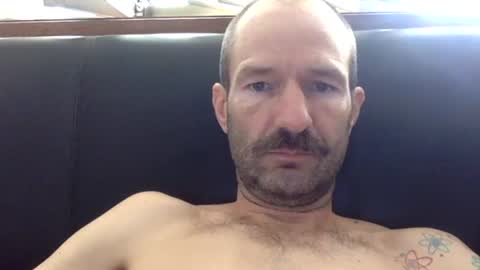 Snapshot of amued_mushroom chatting on January 13, 2025, 9:52 pm Dan online show from January 13, 2025, 9:52 pm