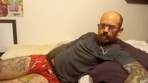 Snapshot of amunrethegod chatting on October 8, 2025, 11:02 pm amunrethegod online show from October 8, 2025, 11:02 pm