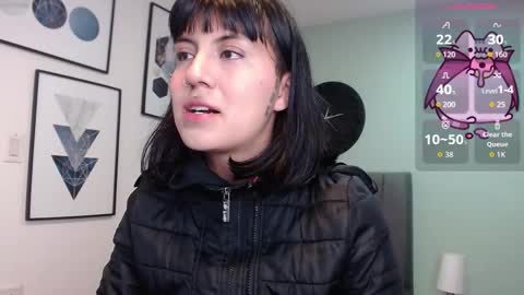 Amy 3 online show from October 22, 2025, 5:08 am