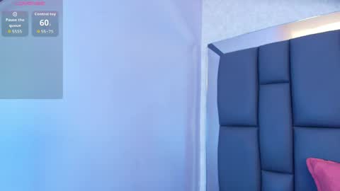 amy__wats0n online show from April 11, 2026, 7:07 pm