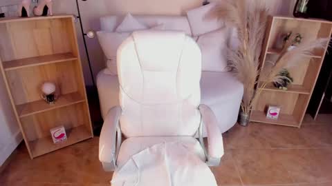     online show from December 27, 2024, 1:22 am