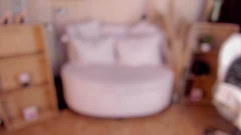     online show from January 3, 2025, 11:23 pm