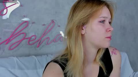 Amy online show from September 30, 2025, 12:26 am