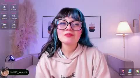 Snapshot of amy_lit chatting on December 20, 2025, 8:38 pm Hello I am Allison Welcome to my room and let is have a good time together whith me online show from December 20, 2025, 8:38 pm