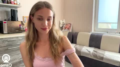 amy_meoww online show from September 26, 2025, 1:15 pm